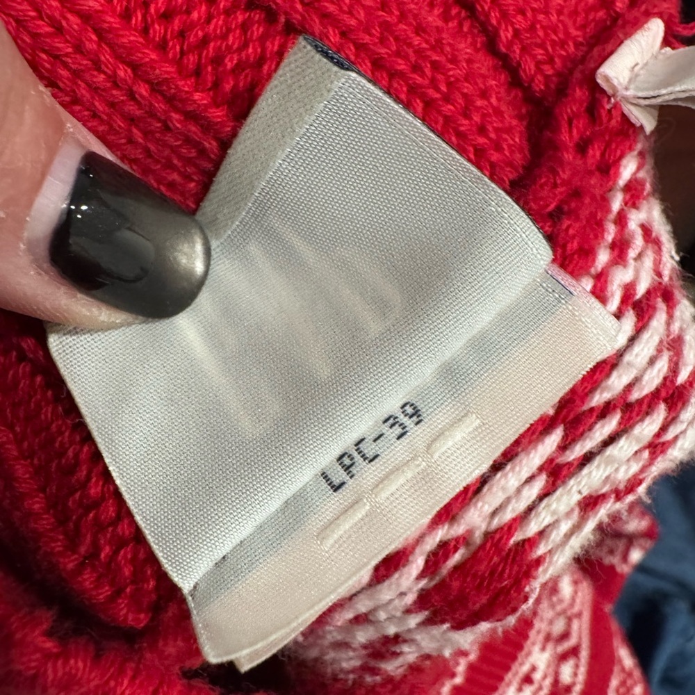 Vintage Gap Red and White Sweater - Picture 9 of 9